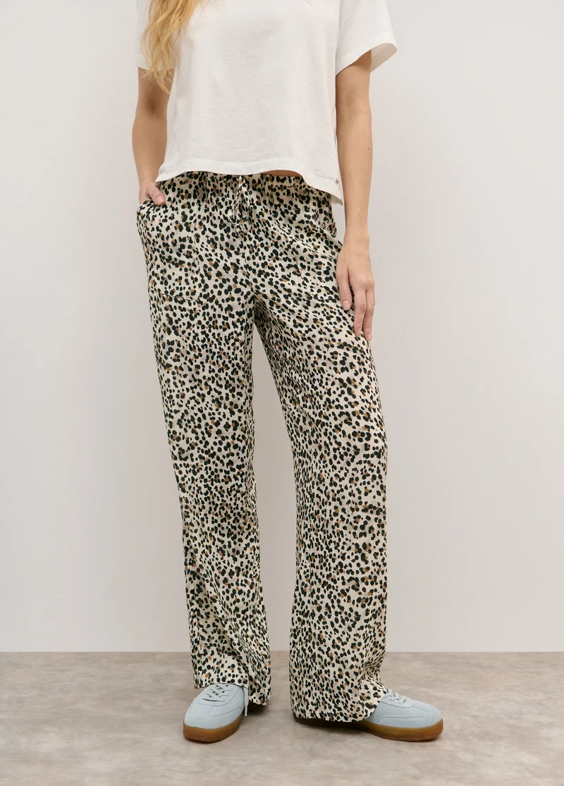 Pantalón Fluido Estampado Leopardo
