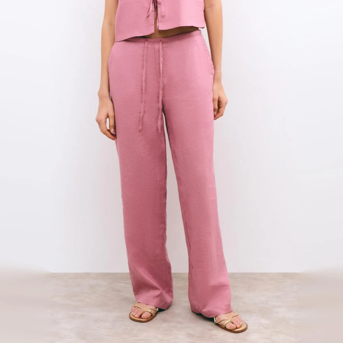 Pantalón Bajo De Lino