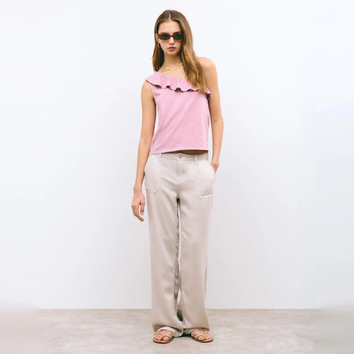 Blusa Volante Asimetrico
