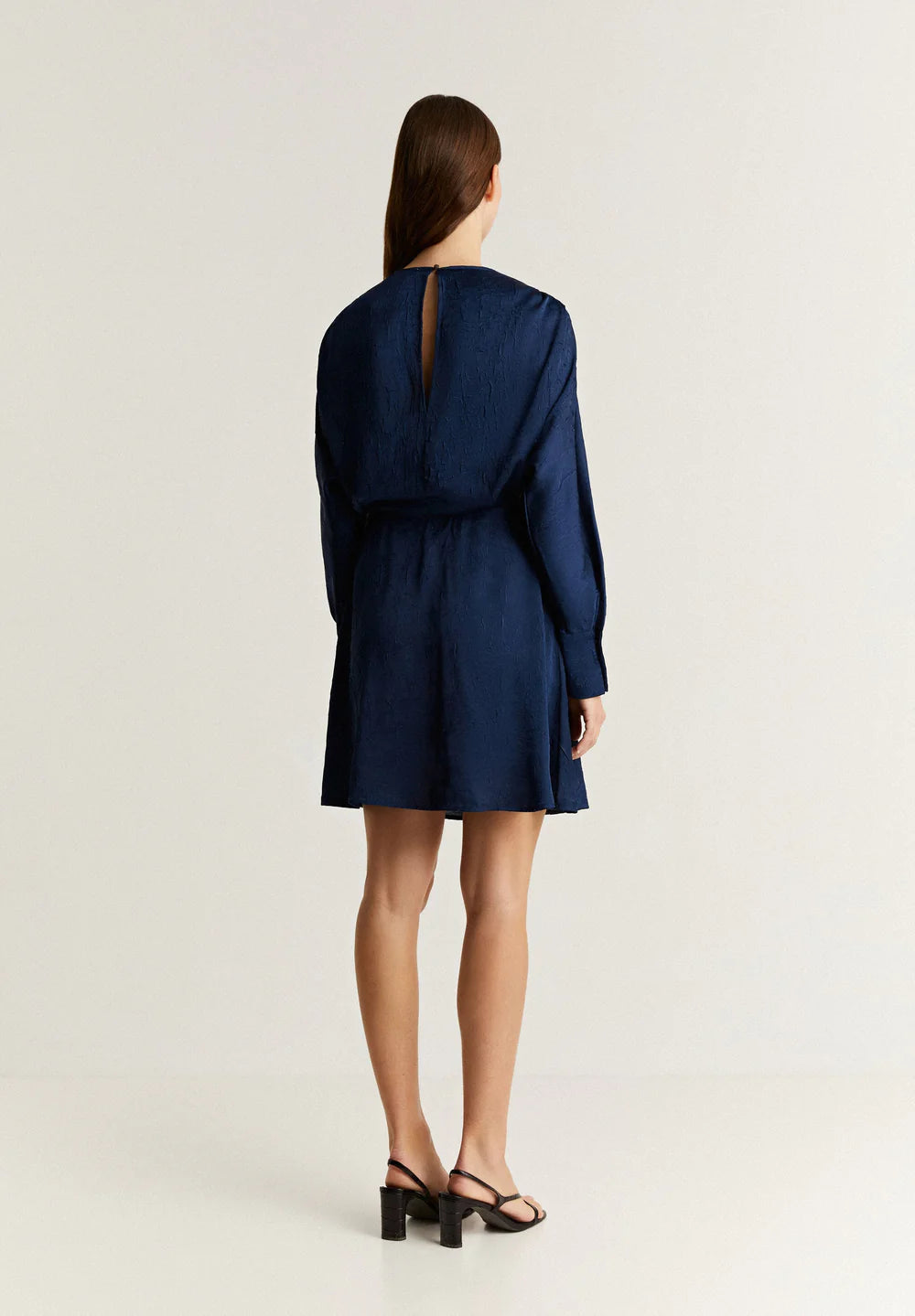 Vestido Saten Crinkle