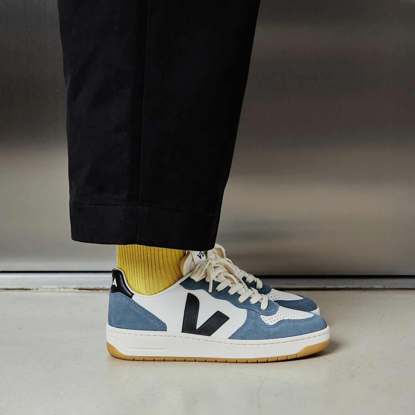 Tenis Veja De Hombre V-10 Leather White Black California