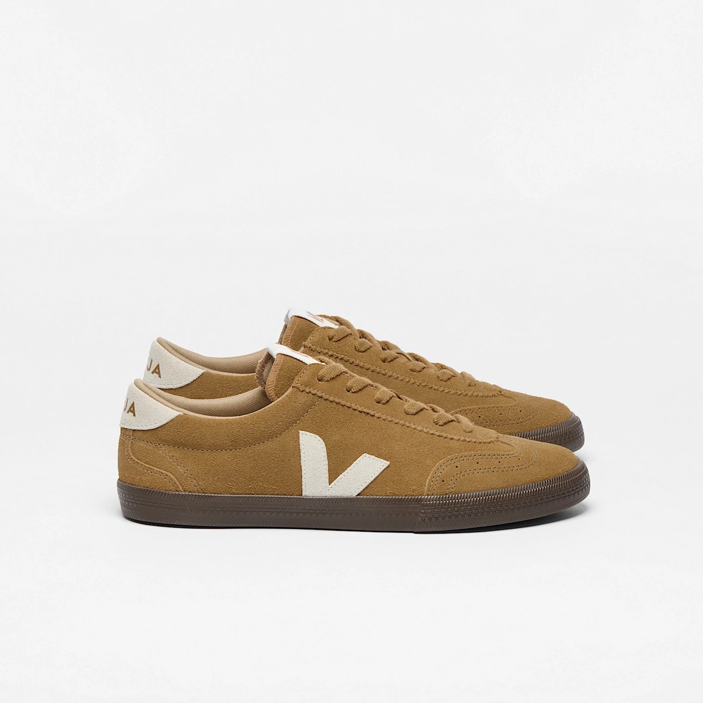 Tenis Veja De Hombre Volley Suede Tent Natural Eagle