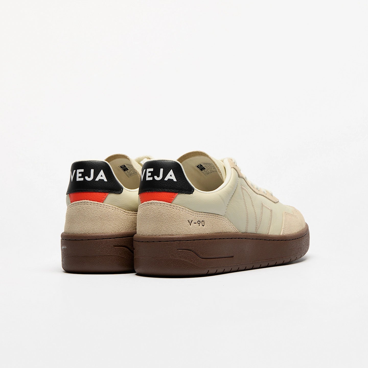 Tenis Veja De Hombre V-90 Cuero Beige Almendra Negro