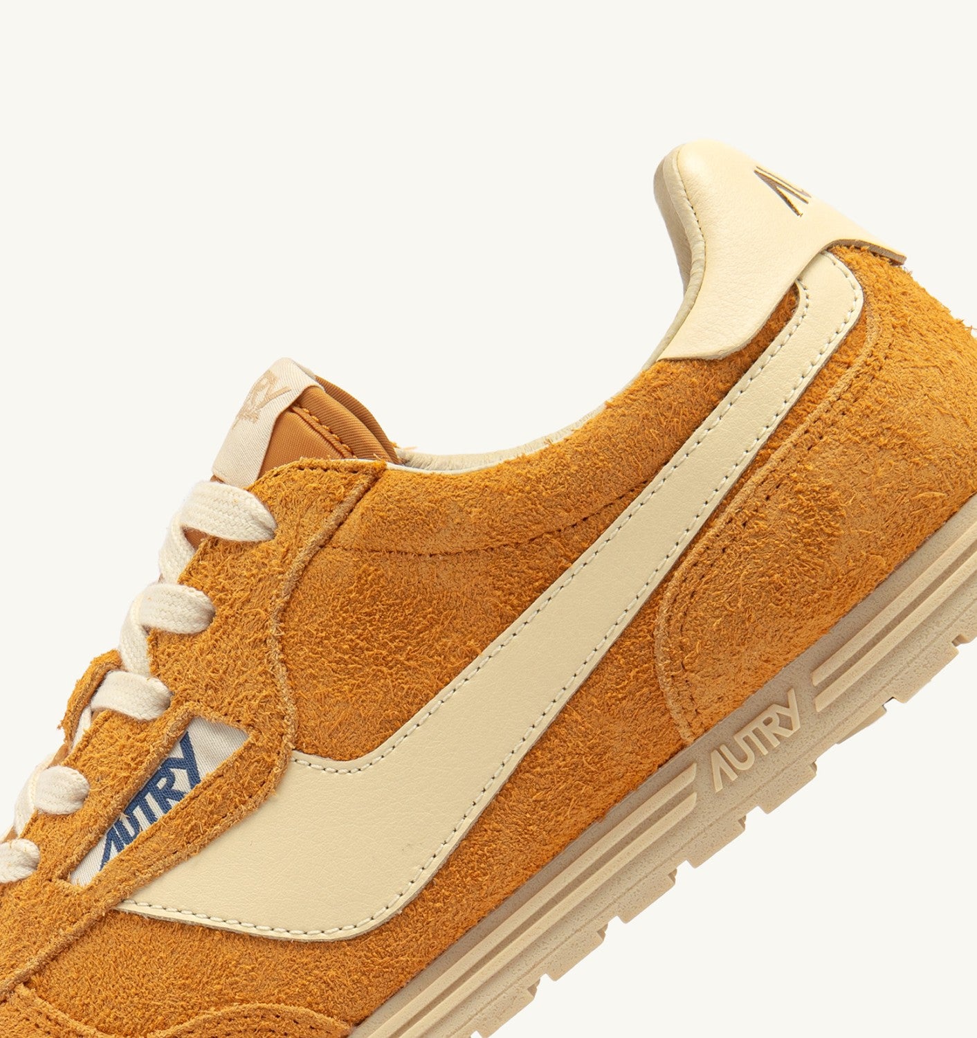 Tenis Windspin Low Suede Leat Mujer
