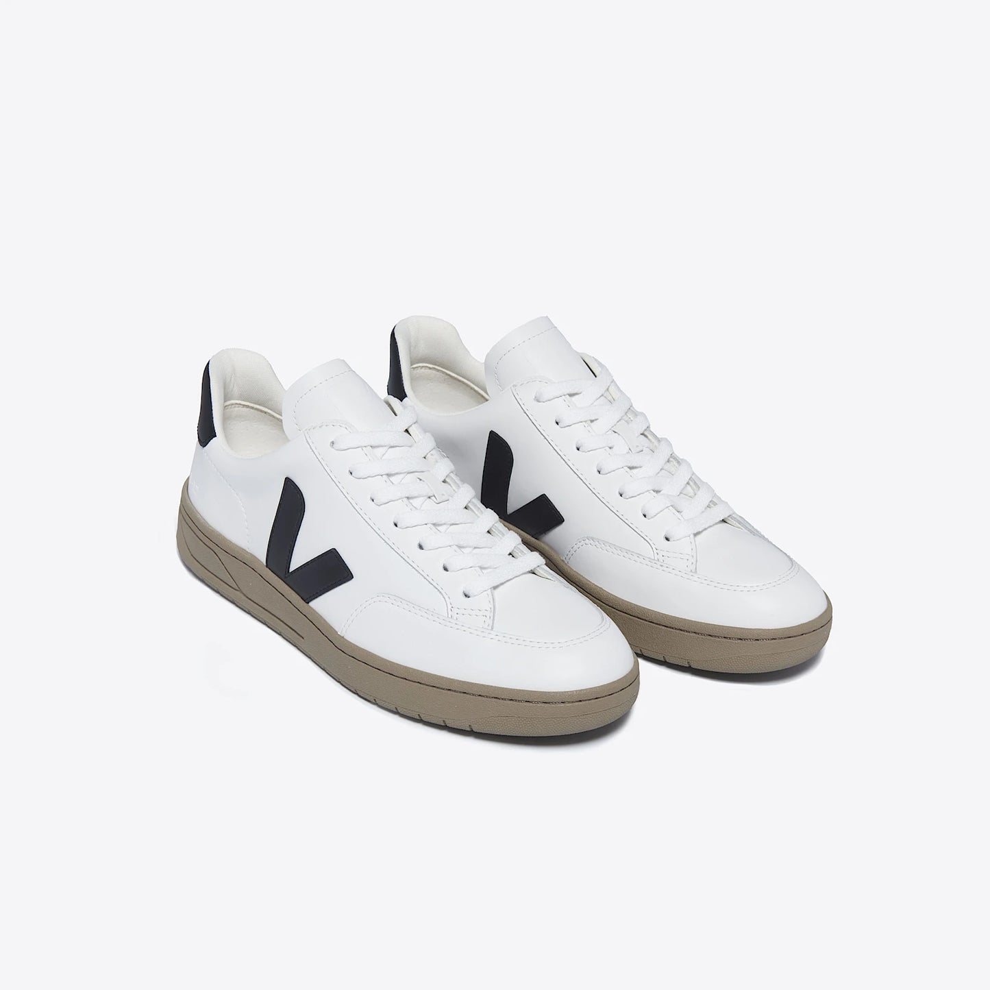 Tenis Veja de Hombre V-12