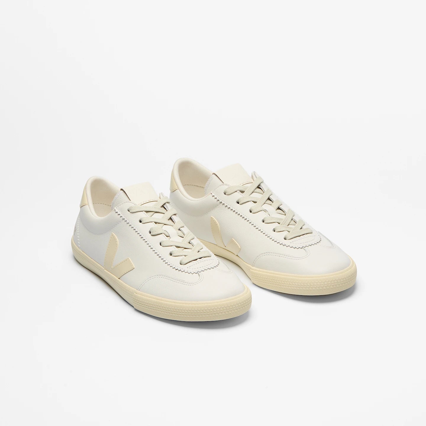 Tenis Veja De Mujer Volley Signature O.t.