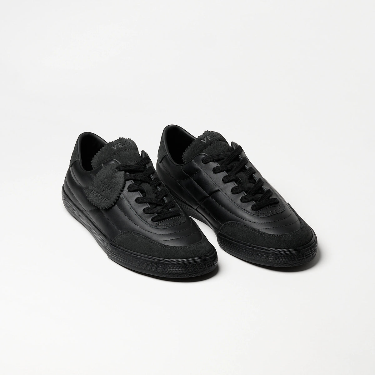 Tenis Veja de Hombre Panenka Leather Veja & Arpenteur