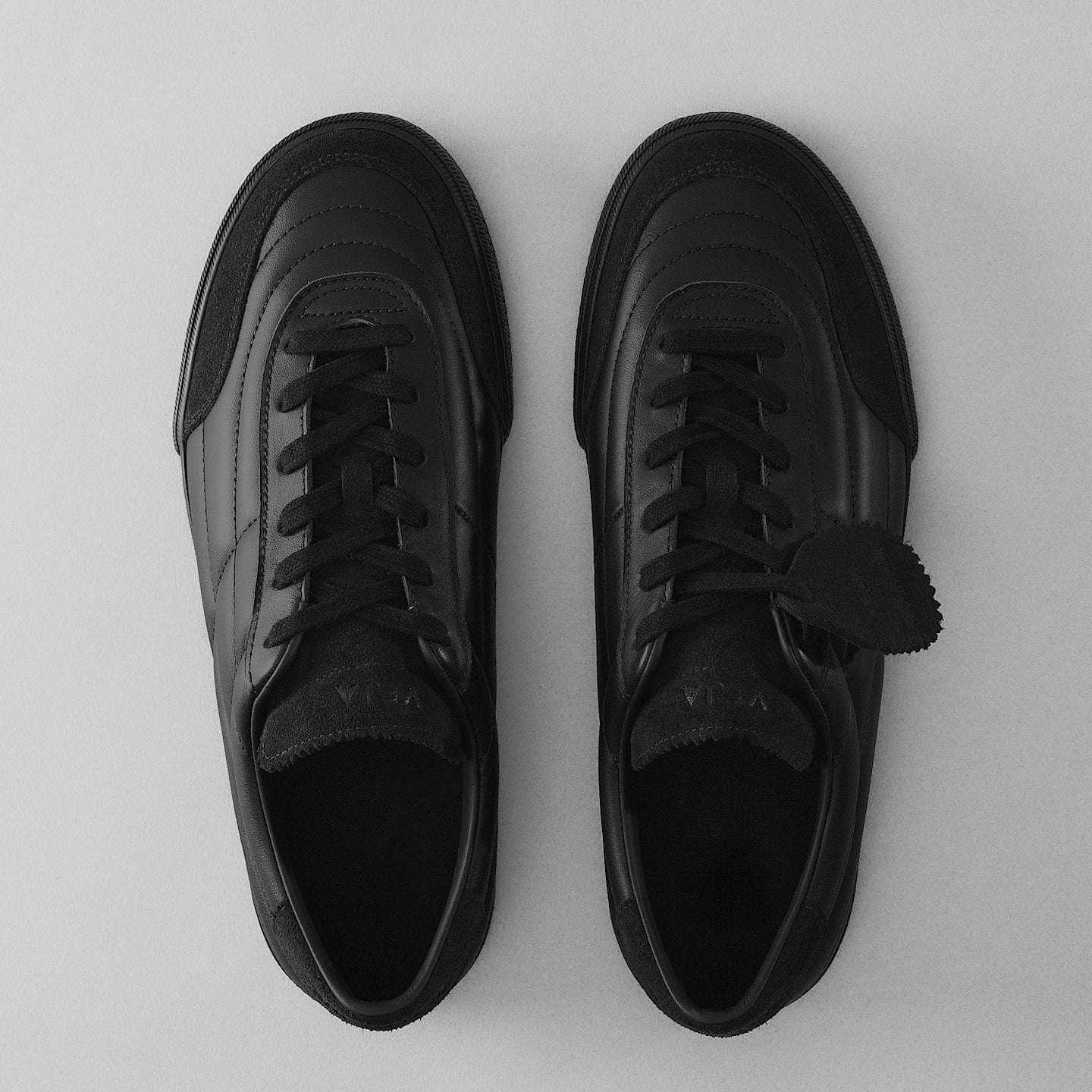 Tenis Veja de Hombre Panenka Leather Veja & Arpenteur