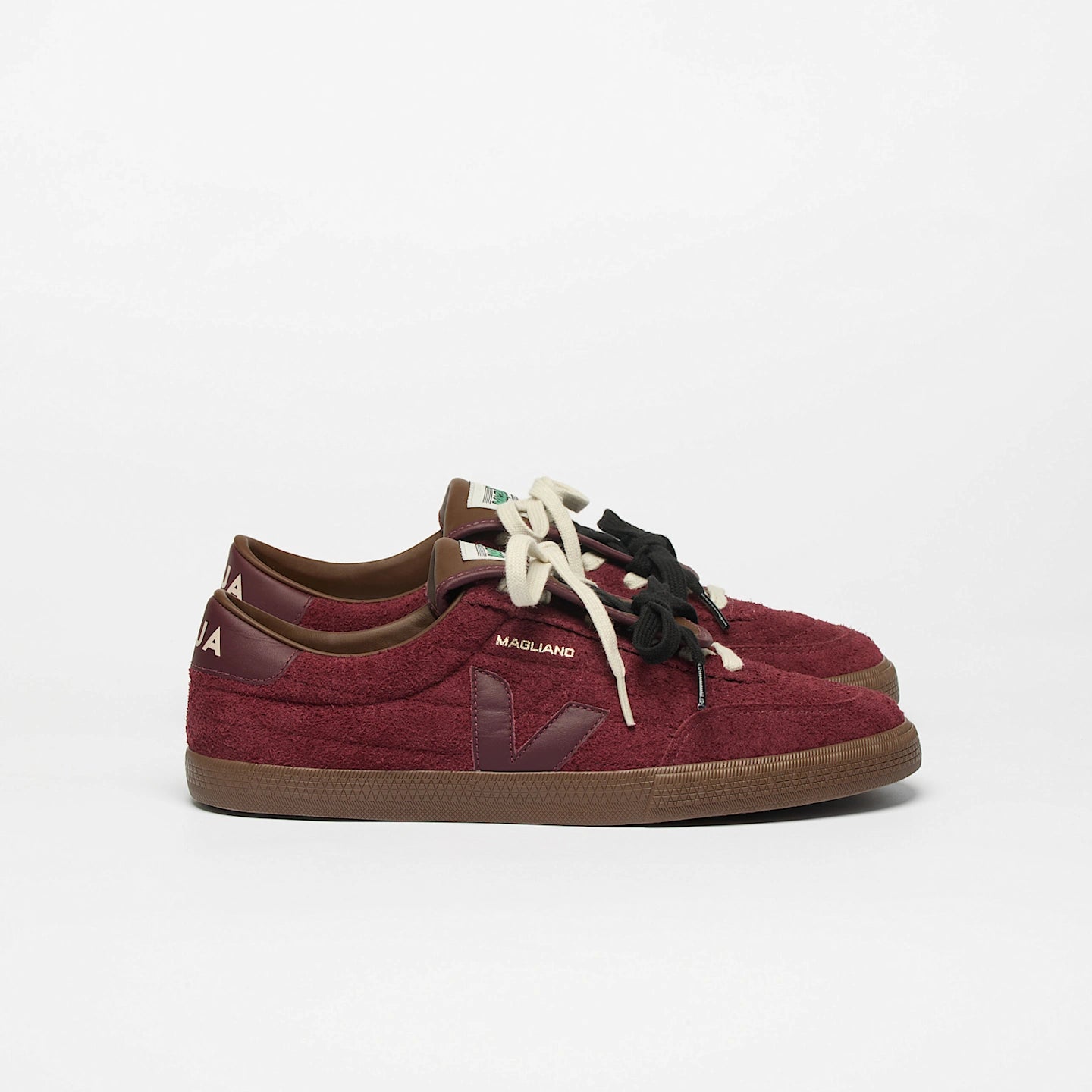 Tenis Veja de Mujer Panenka Suede Veja X Magliano