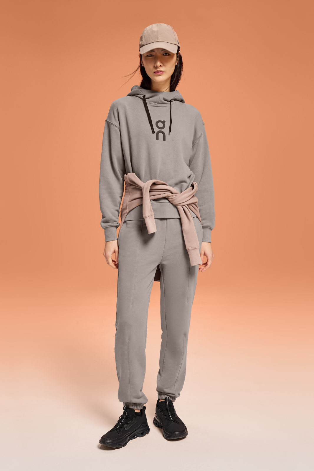 Hoodie On Club Mujer